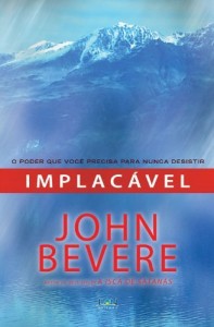 Baixar Implacável: O poder que você precisa para nunca desistir pdf, epub, eBook