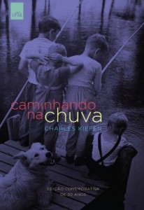 Baixar Caminhando na chuva pdf, epub, eBook