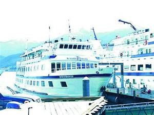 Baixar Cruising alaska: a guide to the ships & ports of pdf, epub, eBook