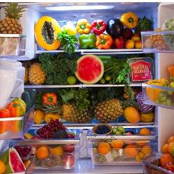 Baixar Receitas Light e Detox Ilustrado pdf, epub, eBook