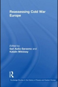 Baixar Reassessing Cold War Europe pdf, epub, eBook