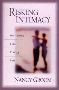 Baixar Risking intimacy pdf, epub, eBook