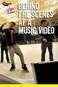 Baixar Behind the scenes at a music video pdf, epub, eBook